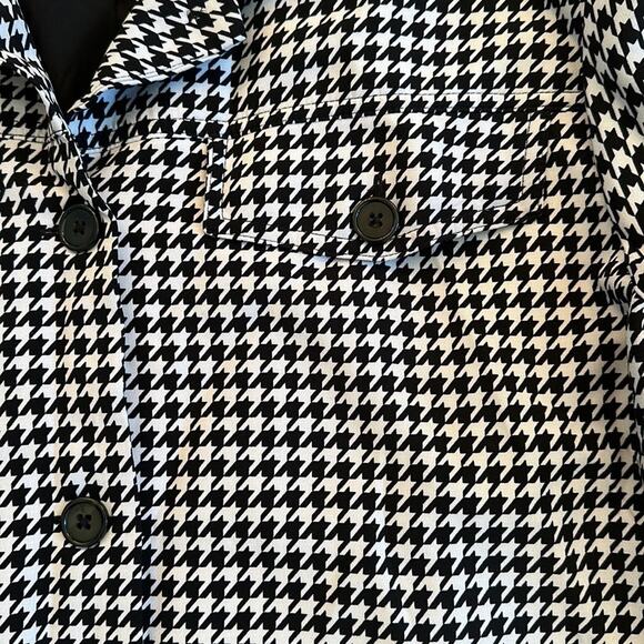 BCBGeneration Long Sleeve Button Up Top Shacket Houndstooth Sz M Office Casual - Picture 10 of 16